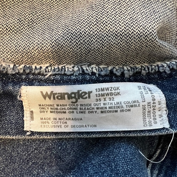 Wrangler Jeans 35x32 - Picture 3 of 3